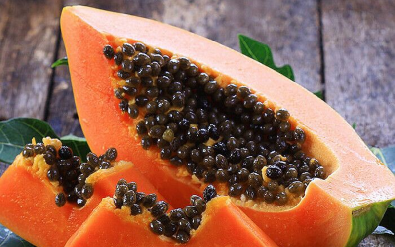 PAPAIN FOR SKIN BENEFITS OF THE RAW PAPAYA FRUIT ENZYME